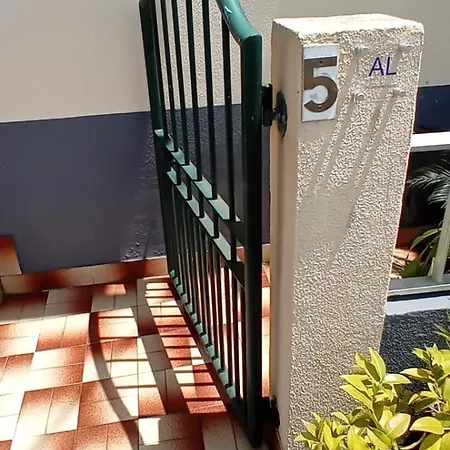 Vitorio'S Guesthouse São Vicente Exterior foto