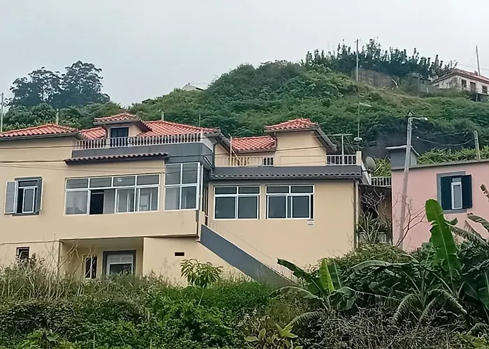 Vitorio\'S Guesthouse